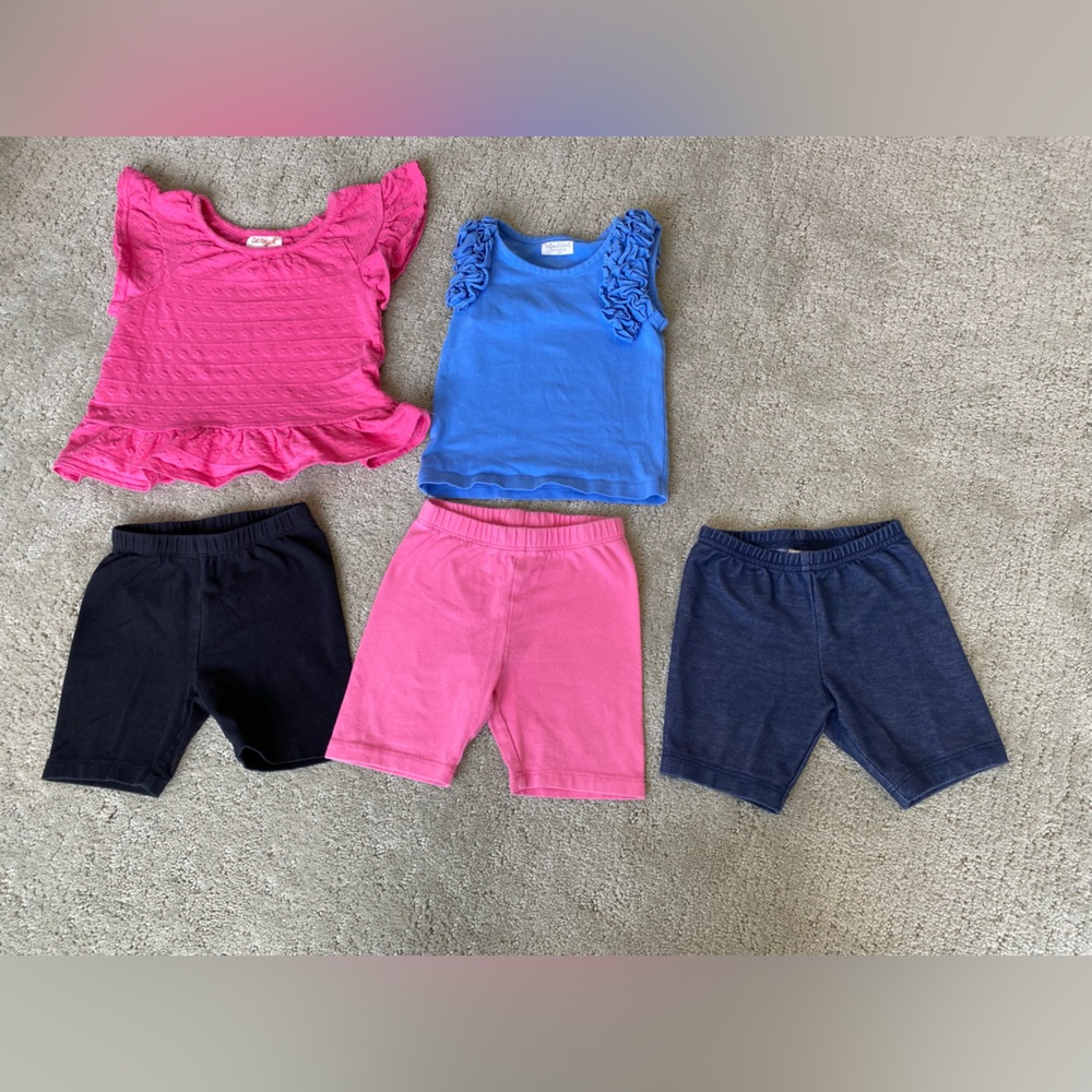Toddler shorts and top bundle 2T